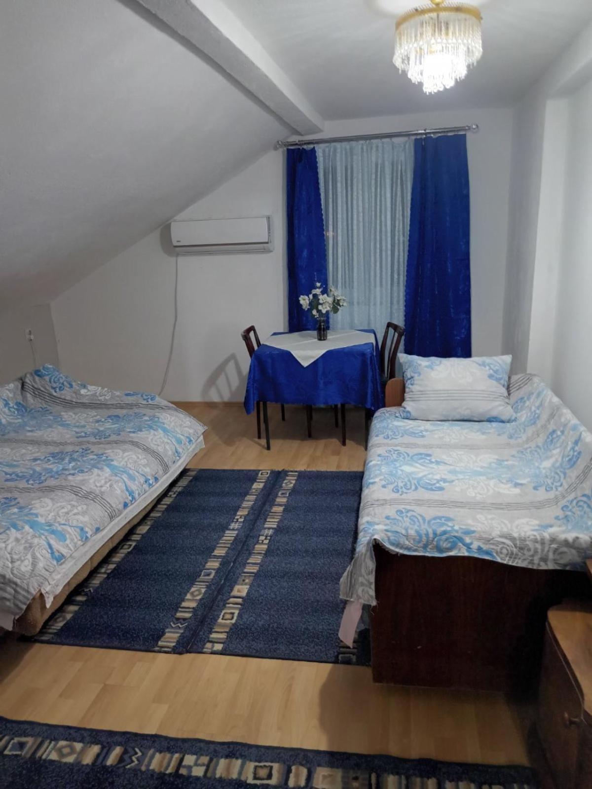 Guesthouse Sobi-Rooms Gradsko Экстерьер фото